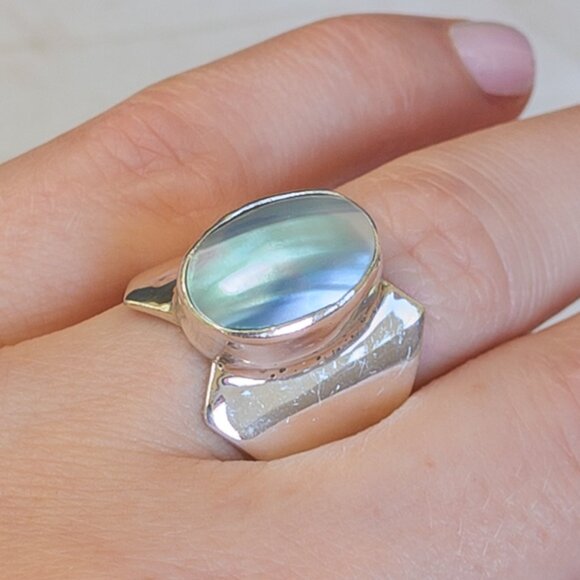 DTR (Jay King) Sterling Mother-of-Pearl Shield Ring — Size 7.25 - Picture 12 of 15